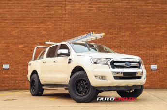 FORD RANGER GRENADE OR MATTE BLACK